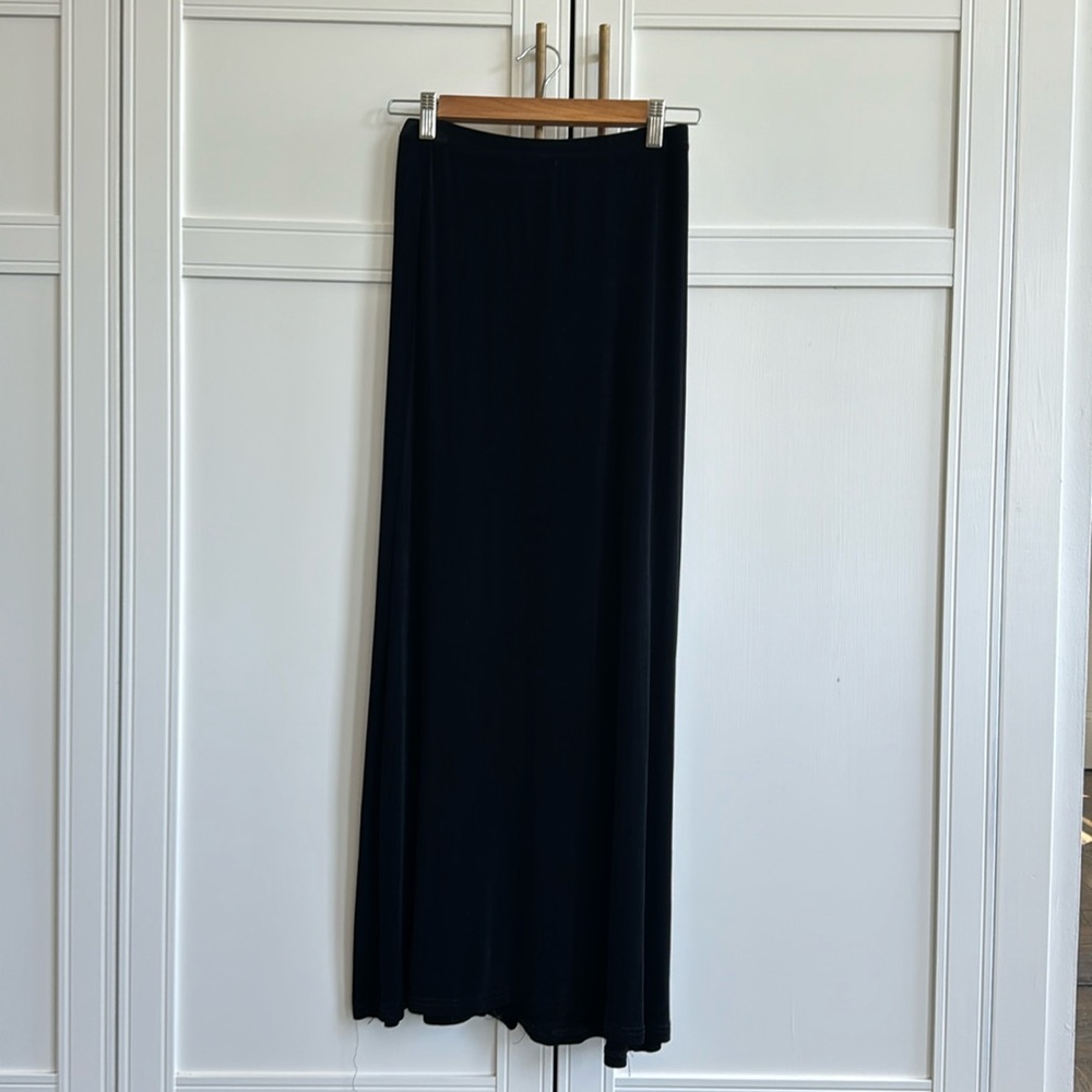 Maxi long stretchy silky black skirt